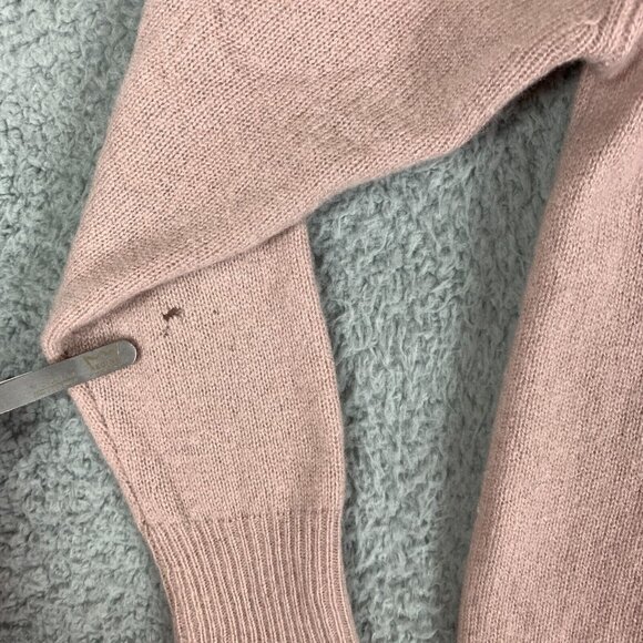 NakedCashmere Tulip Sweater Womens XS Pink Cashmere Off the Shoulder FLAWS - Picture 9 of 16